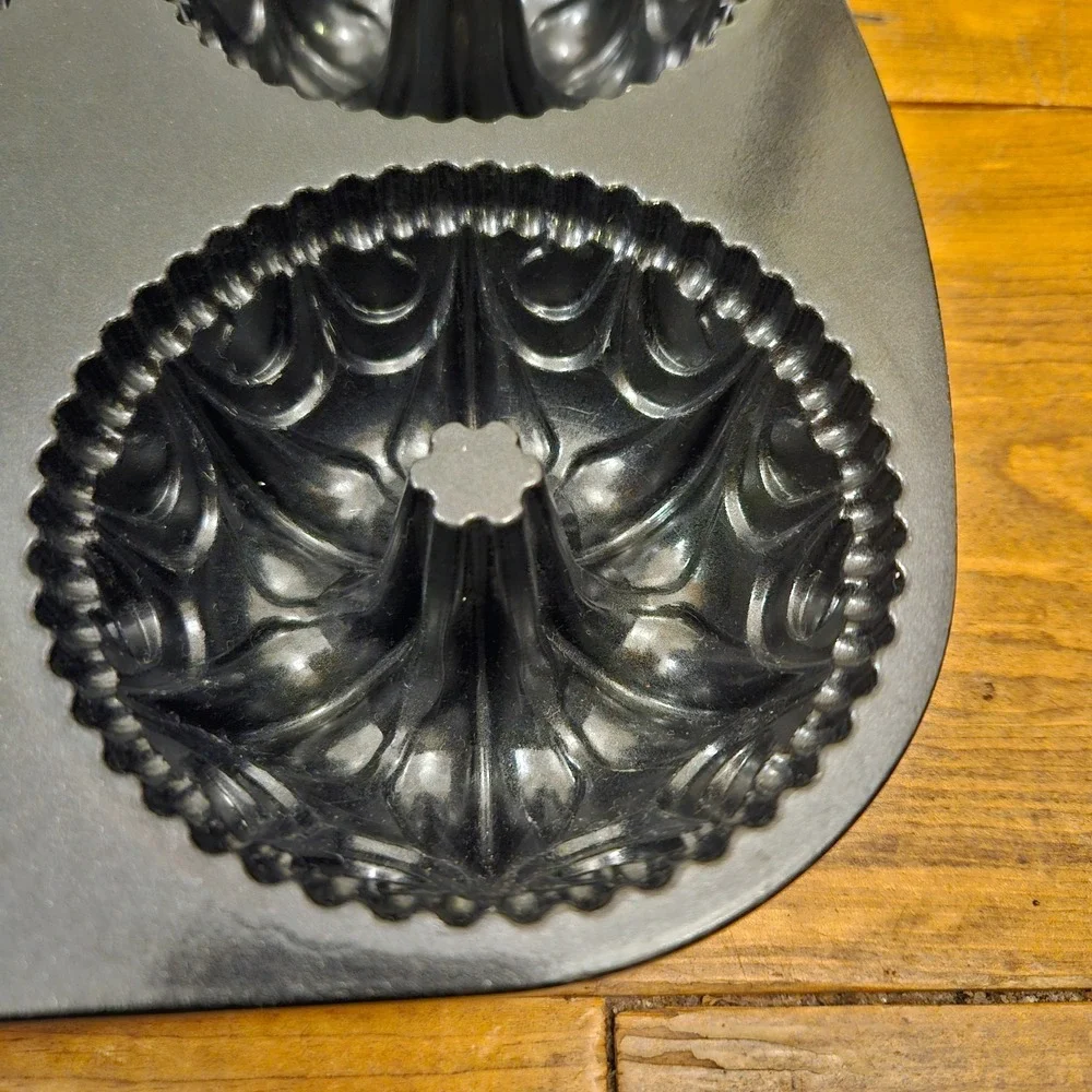 Nordic Ware Mini Bundt Cake Pan 6 Cup 3 Designs Cast Aluminum Made in USA